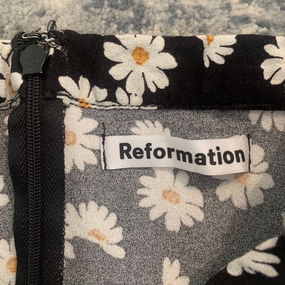 Reformation Daisy Chain Bea Skirt - Picture 5 of 6